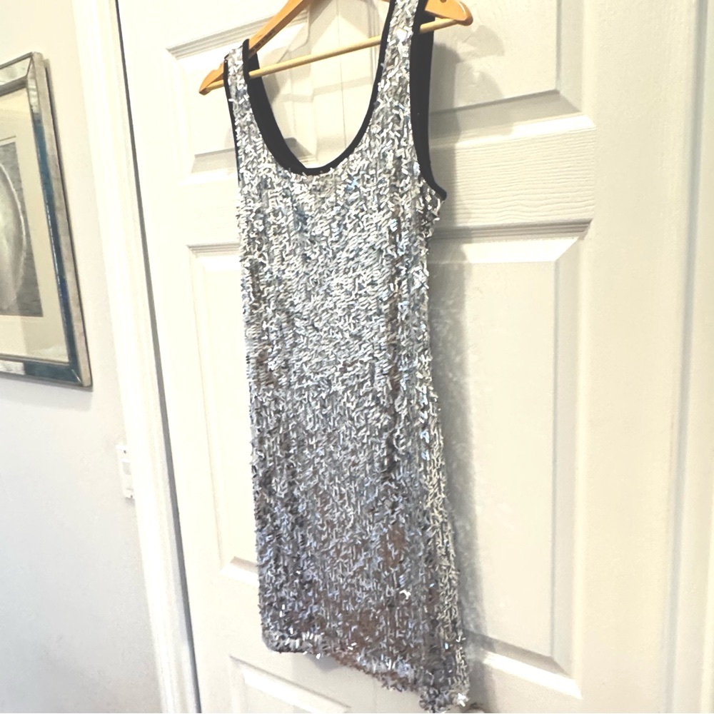 Silver Sequin Party Dress w/ Open Back Stretchy Comfort Sparkly 8